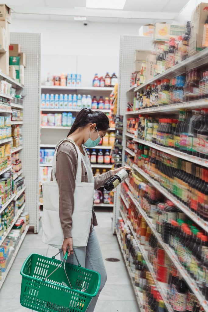 Membaca Label Makanan Hasil Rekayasa: Tips Membeli yang Sehat